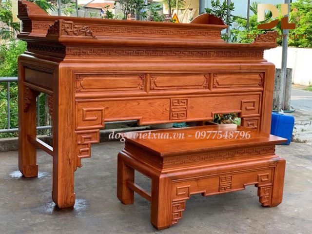 mẫu bàn thờ thọ trơn gỗ hương đá đẹp nhất hiện nay